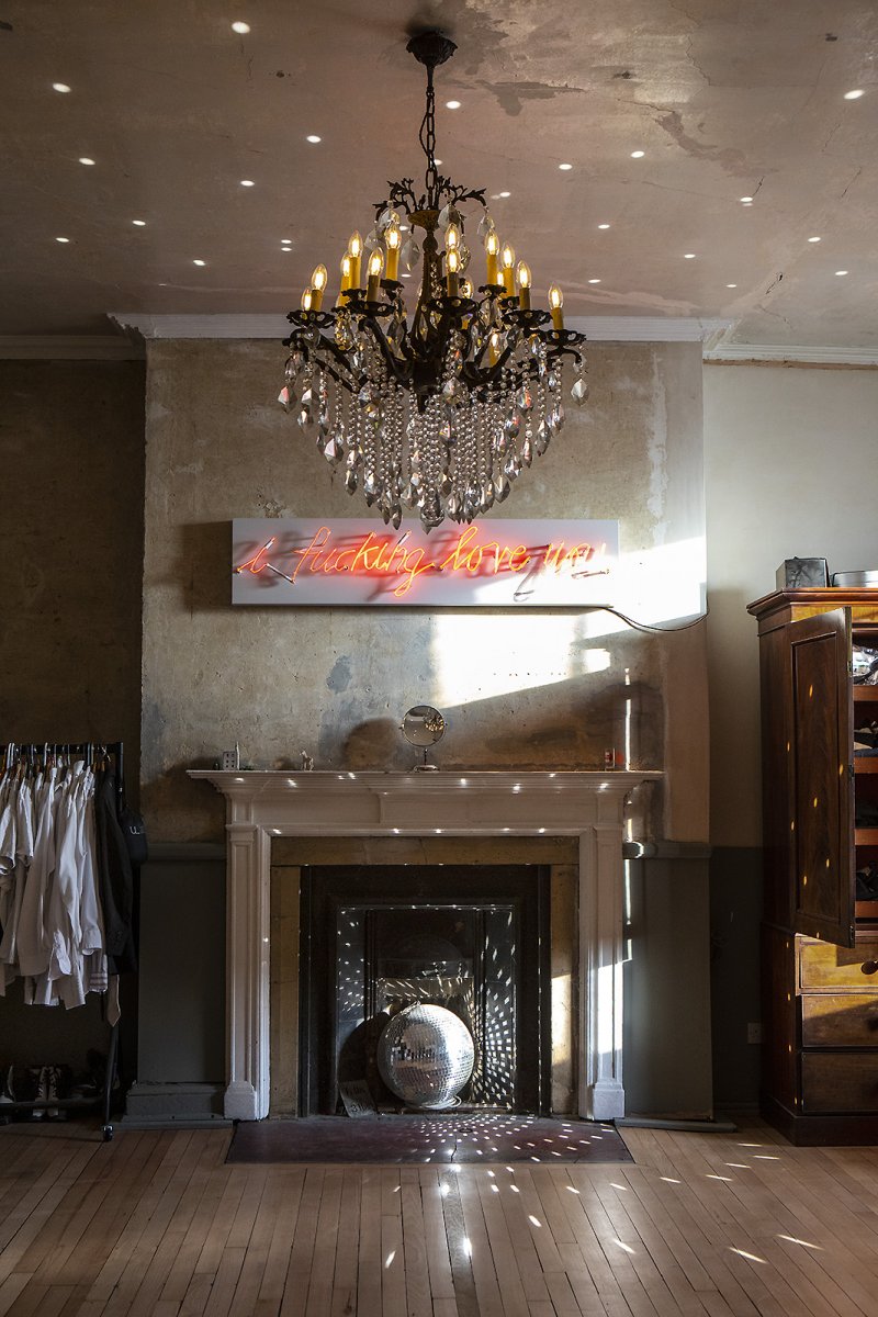 this beautiful house...