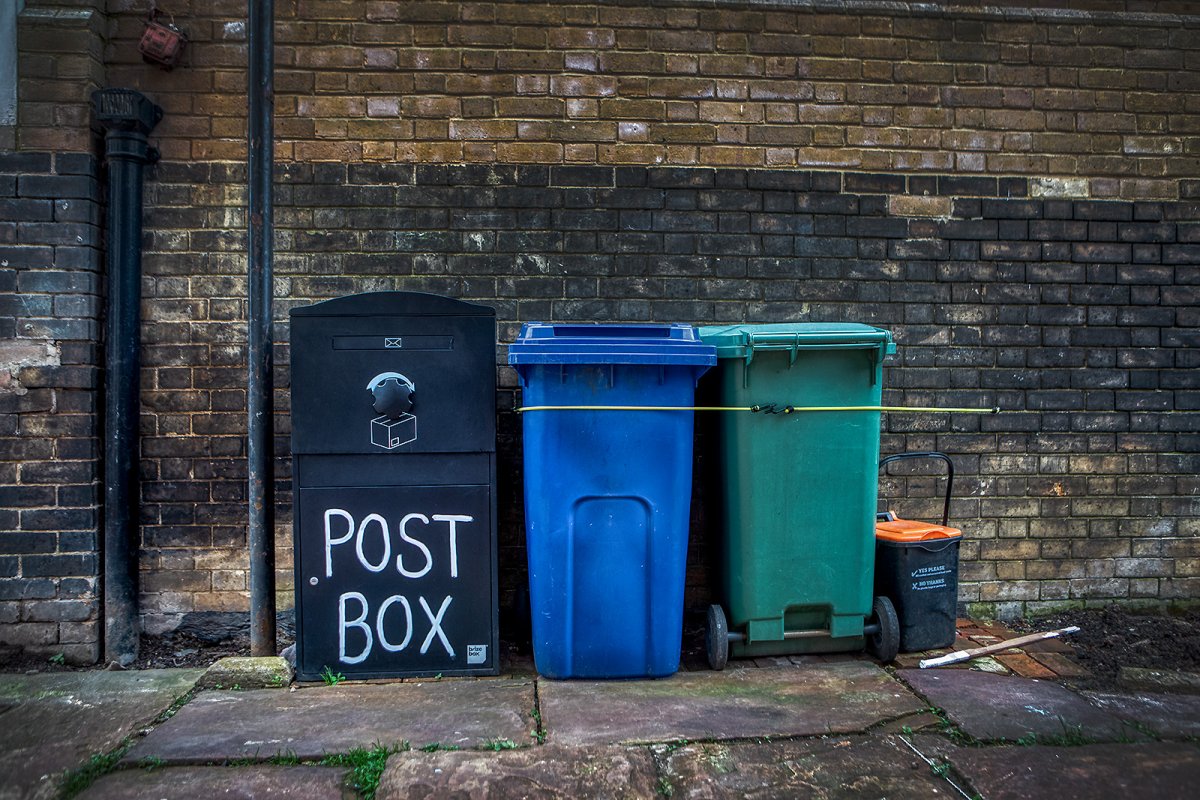 ceci n'est pas une pomme