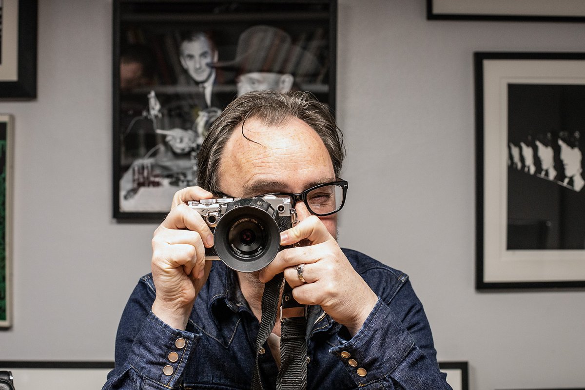 can I take the picture?