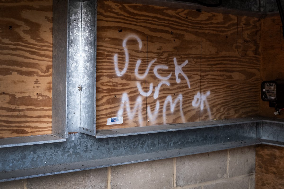 suck your mum ok corona virus?