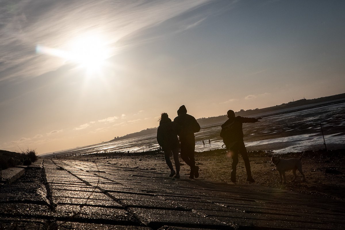 another sunset breakout OUT OUT