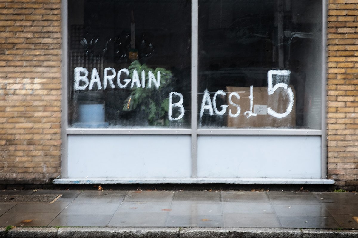 BARGAIN BAGS £5