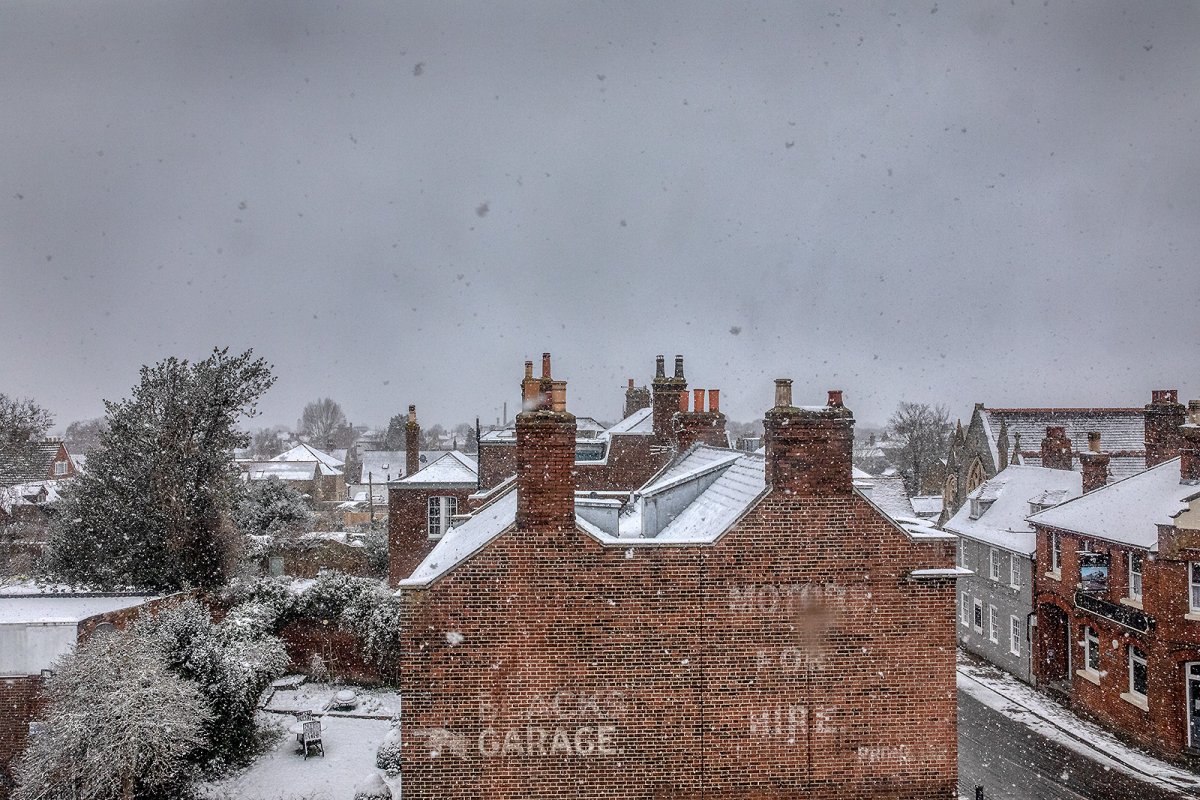 today, out of max' window