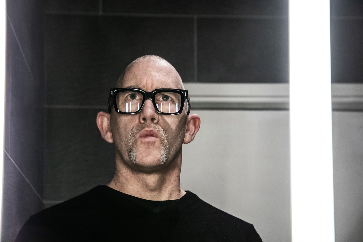 nice light in this budget hotel bathroom tho...