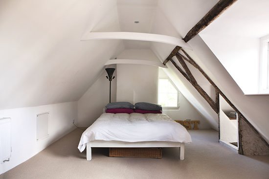 another guest room